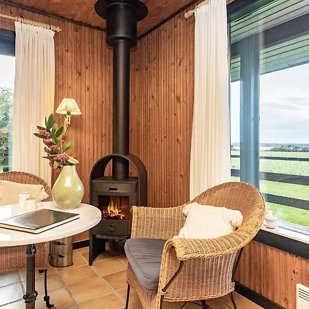 度假居 8 Person In Svendborg-by Traum