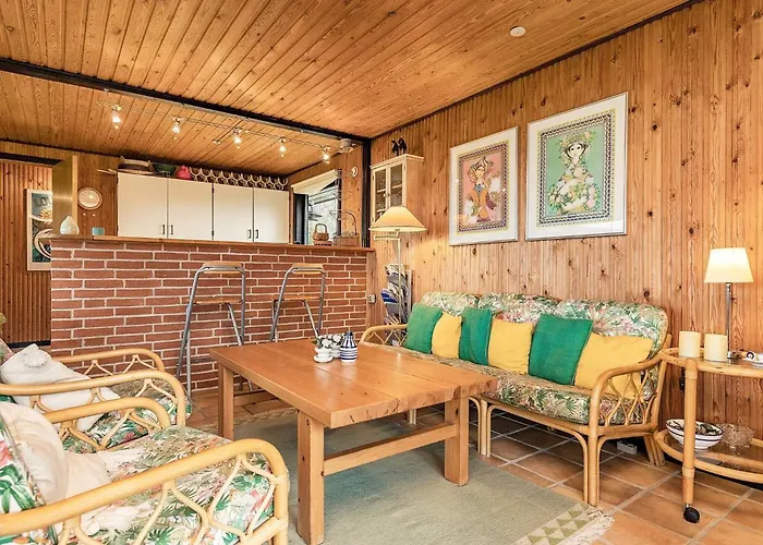 8 Person In Svendborg-by Traum 펜션 *